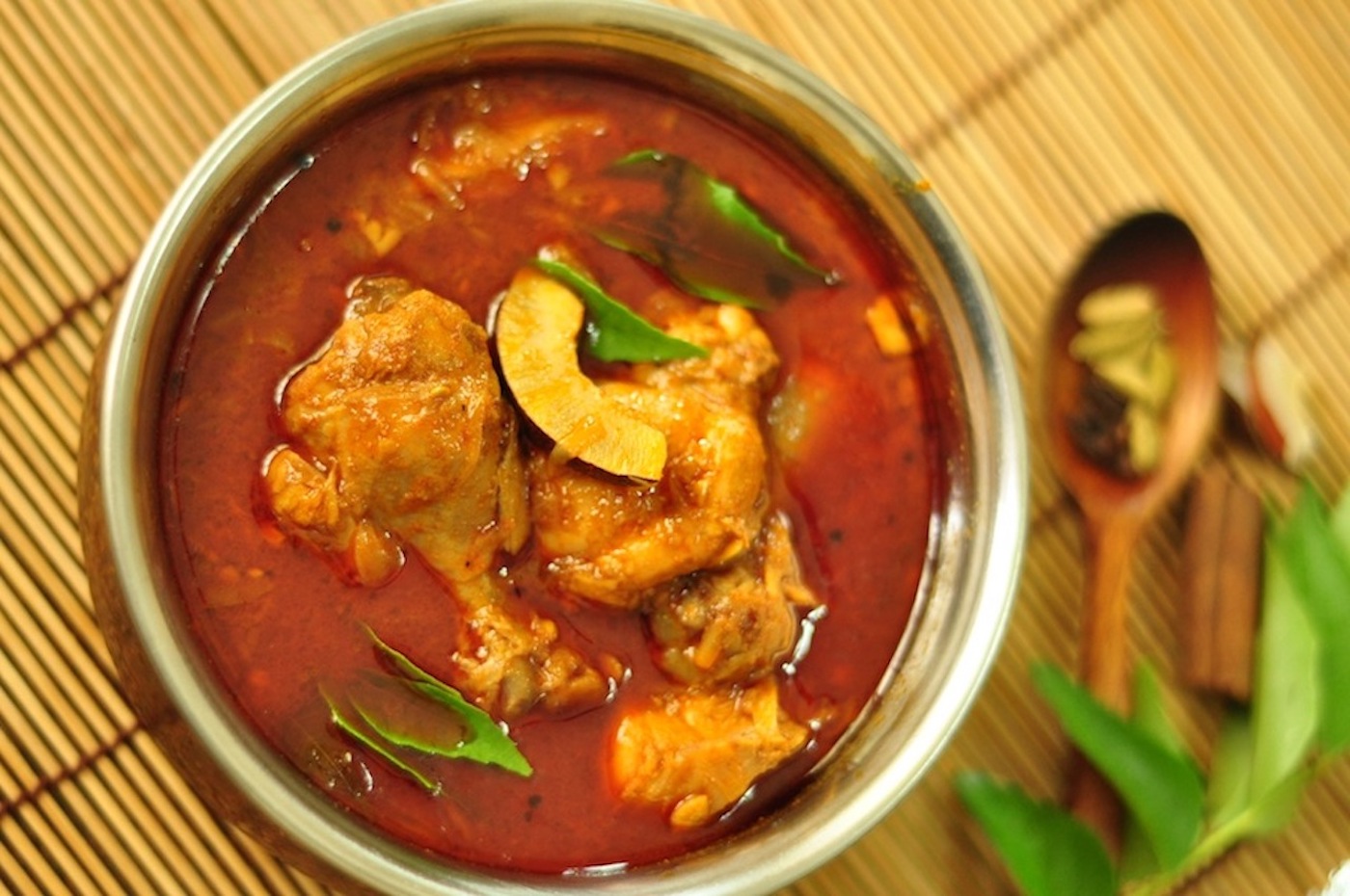 Nadan Chicken Curry | Kerala Chicken Curry | Recipes 'R' Simple