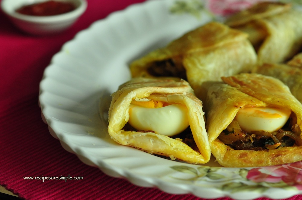 Egg Puffs Made with Roti Prata - My Secret