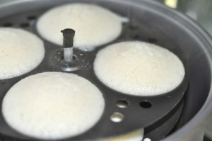 soft idli recipe - cool shortly