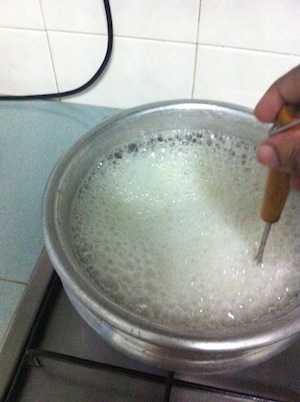 Mutta mala and pinjanathappam - foamy