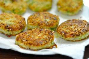 aloo tikki burger - drained pattied