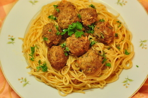 SERVE Spaghetti and Meatballs