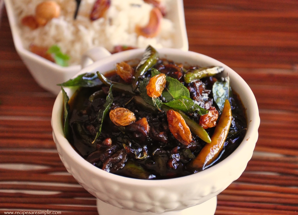 Green Chili Pulinkari – Tamarind Chili and Raisin Chutney