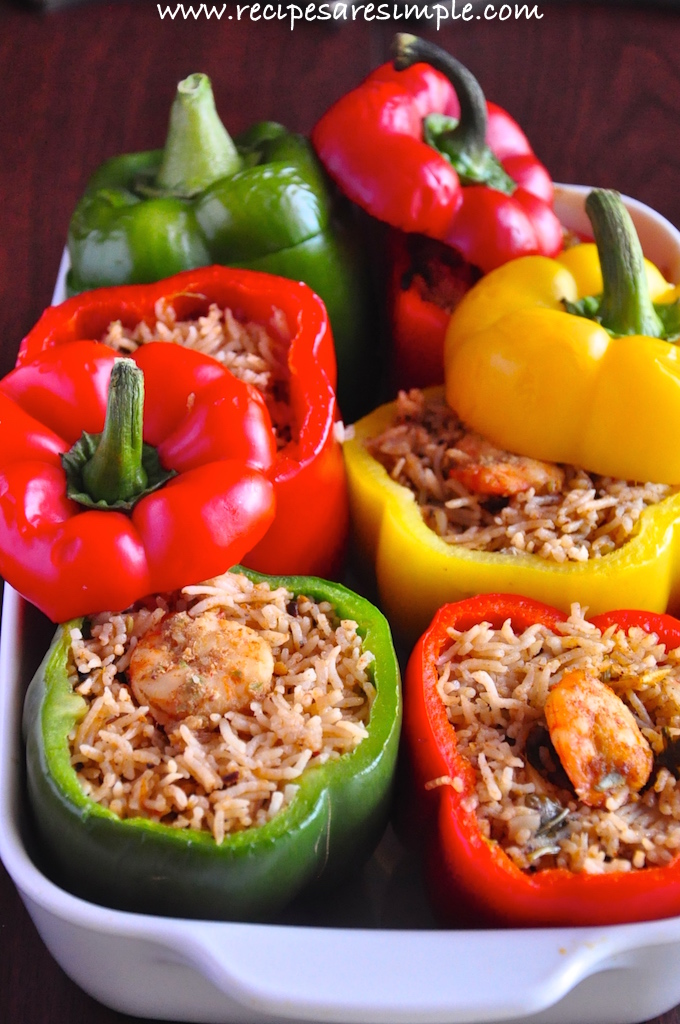 shrimp kabsa served in capsicum cups