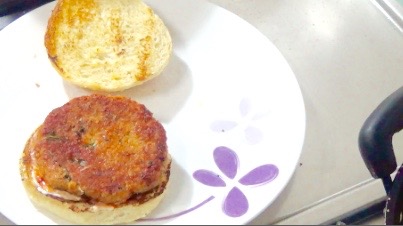 Bbq Chicken Burger with Homemade Barbecue Sauce 30