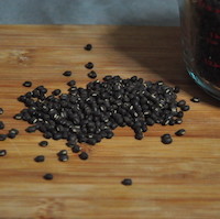 black lentils : urad sabut dal