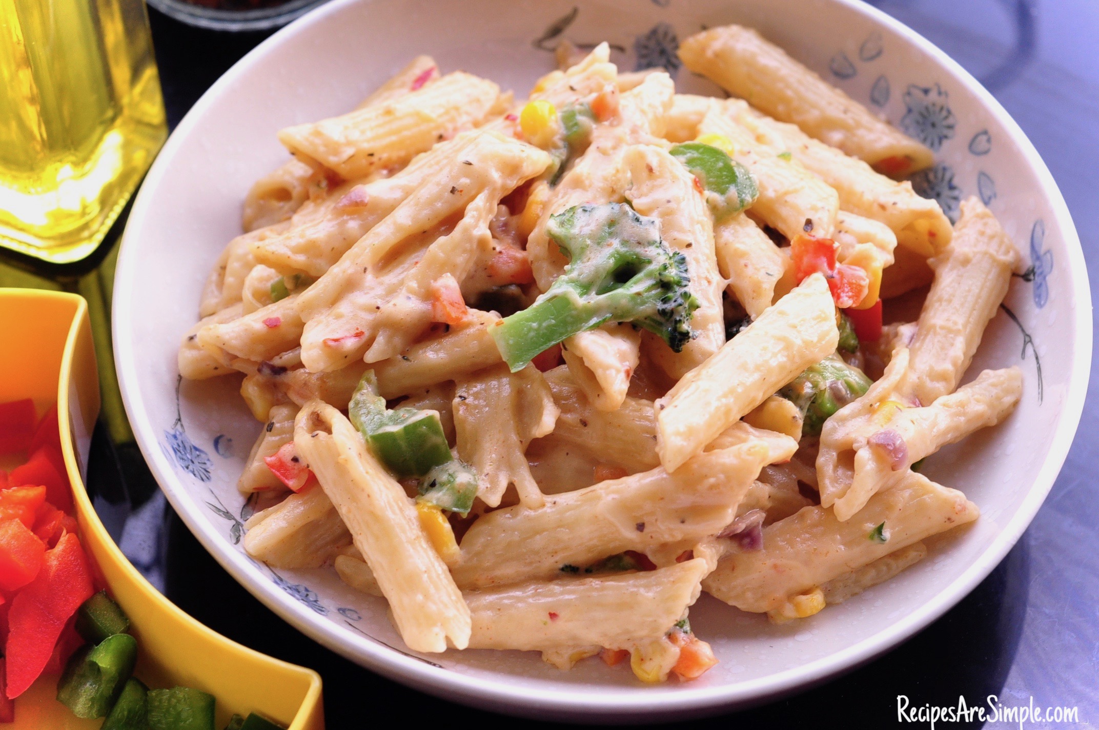 White Sauce Pasta | Creamy Penne Pasta with Vegetables