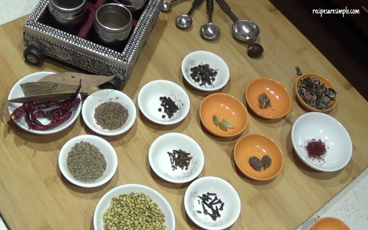 spices for north indian garam masala