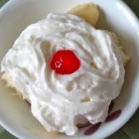 how to make. whipped cream for dessert 200x200 BASIC Recipes