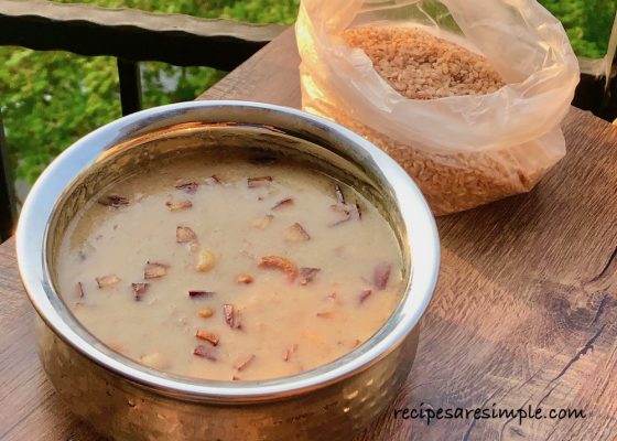 Unakkalari Payasam Recipe (Kerala Rice Kheer in Coconut Milk)