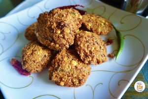 Parippu Vada (Lentil Fritters)