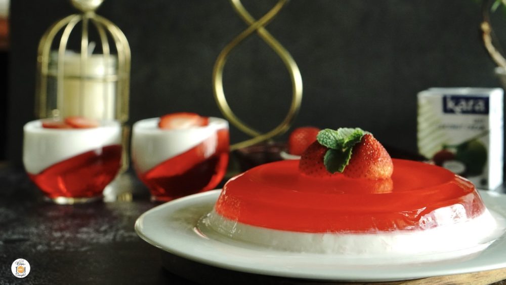 Coconut Panna Cotta with Strawberry Jelly - Recipes are Simple