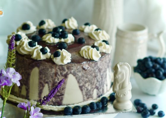 Blueberry – Whipped Cream Layer Cake