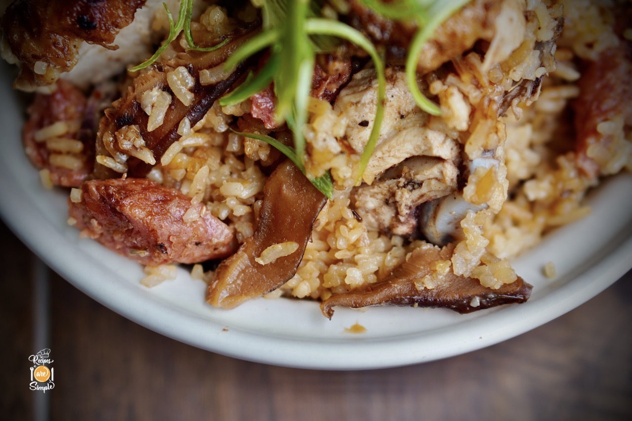 Claypot Chicken Rice (Sar Po Fahn)