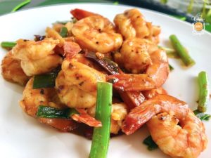 Asian Chilli Garlic Prawns