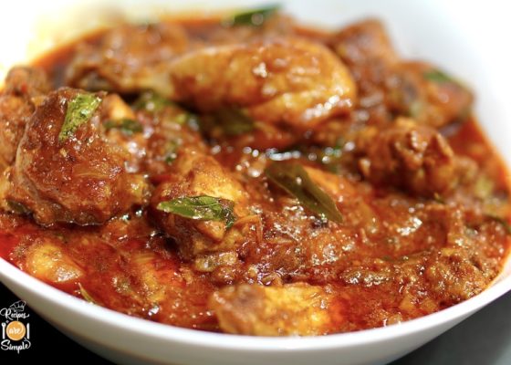 Chilli Pepper Chicken Perelen – Marinated chicken in Semi-dry Masala