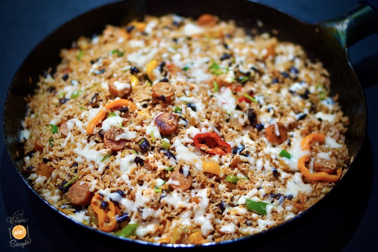 mexican skillet rice recipe Mexican Skillet Rice (with Sausages and Black Beans)