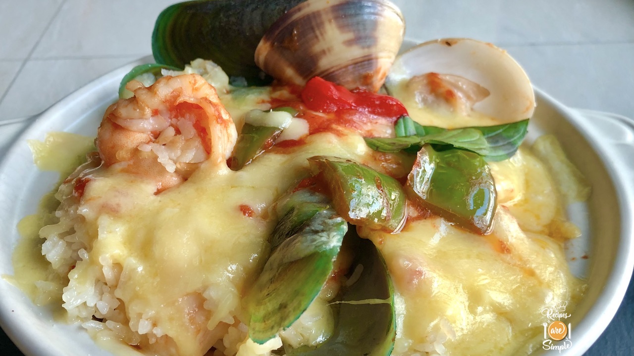 Cheese Baked Seafood Rice 4