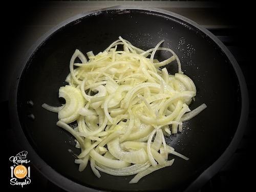 Caramelized Onions For Burgers2