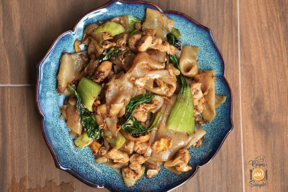 pad see ew chicken